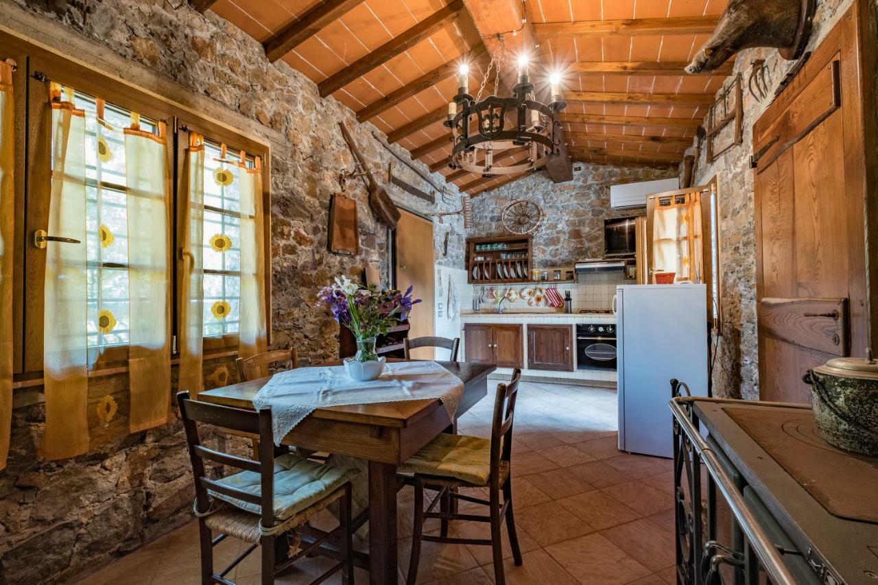 Fattoria Ceragioli Villa Camaiore Bagian luar foto
