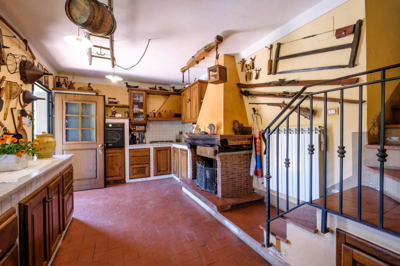 Fattoria Ceragioli Villa Camaiore Bagian luar foto
